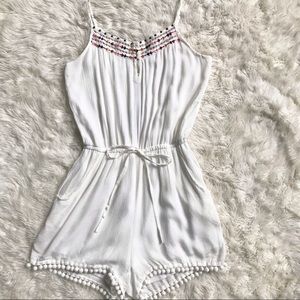 LAST CHANCE: NWT Francesca’s White Beaded Romper